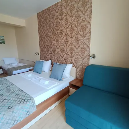 семеен детелини Primorsko