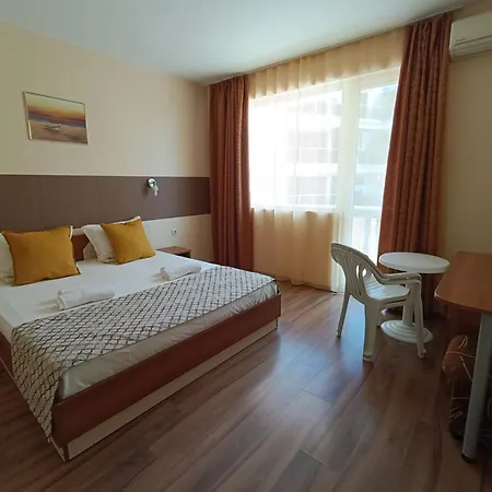 семеен детелини Primorsko