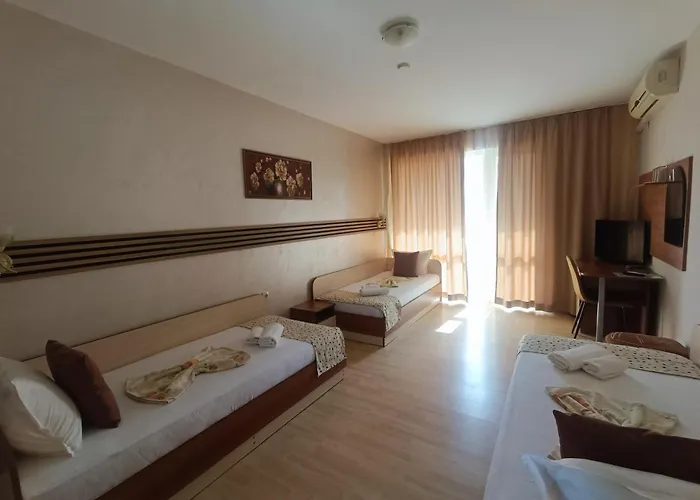 семеен детелини Otel Primorsko