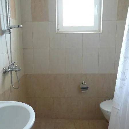 семеен детелини 2* Primorsko